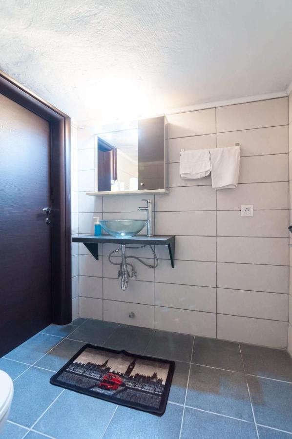 Villavictoria Marias View Pool Apartment Peraía Kültér fotó